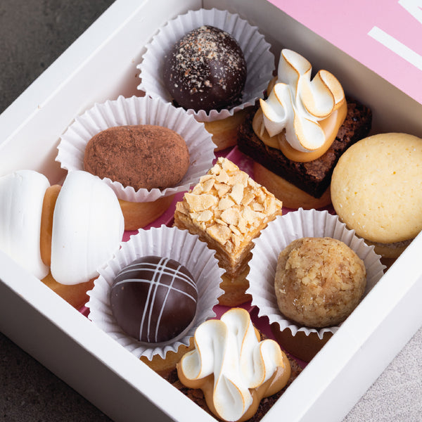 Caja Mix de Mini Pasteles 9 UN