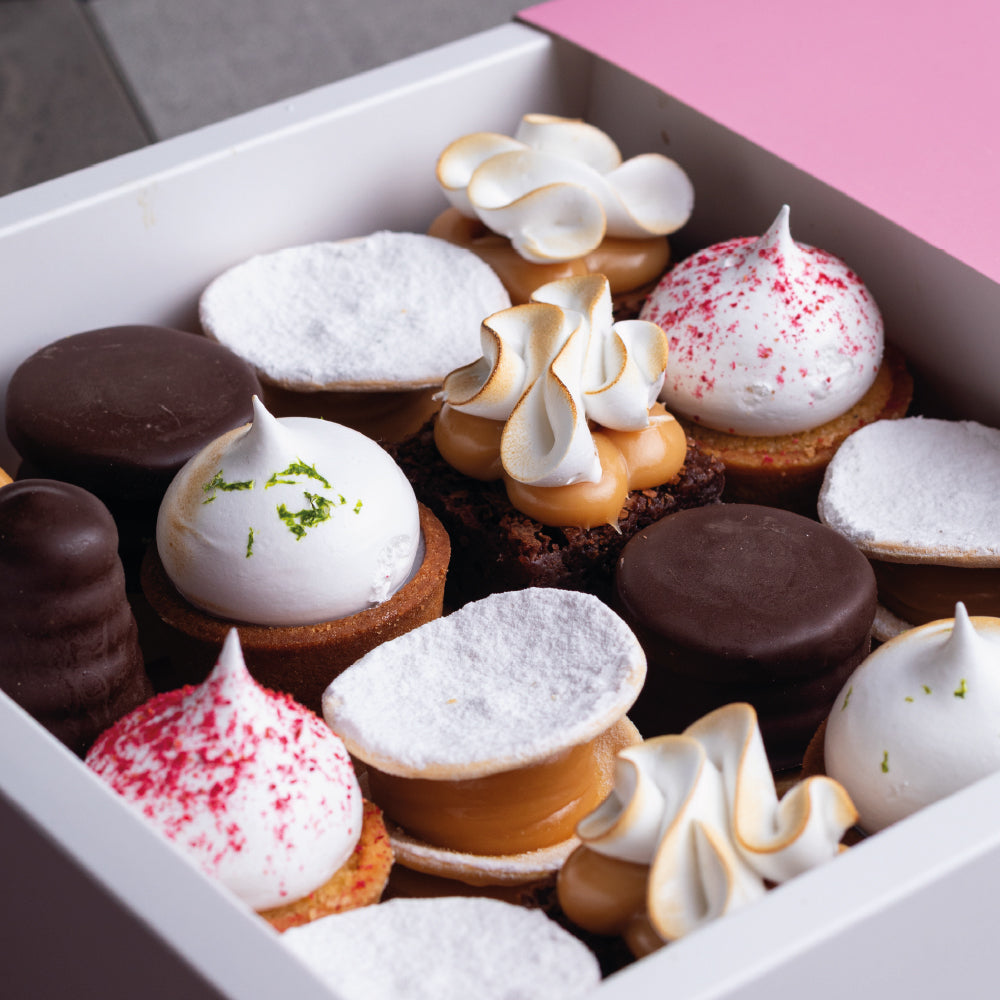 Caja Pequeñas Tentaciones 16 UN