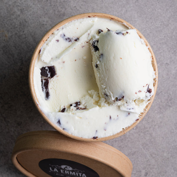 Pote Chocolate Blanco Oreo y Caramelo 473cc